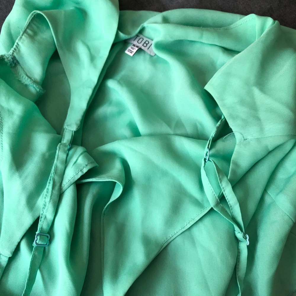 TOBI Mint Ruffle Tank - Picture 4 of 5